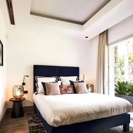 Villa A11 Staywizus - Cap Sea View 5 Bdr - Ac, Rooftop Pool&parking *
